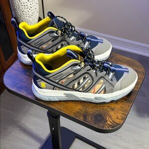 Burberry House Check Sneaker - Men’s 43 / 10